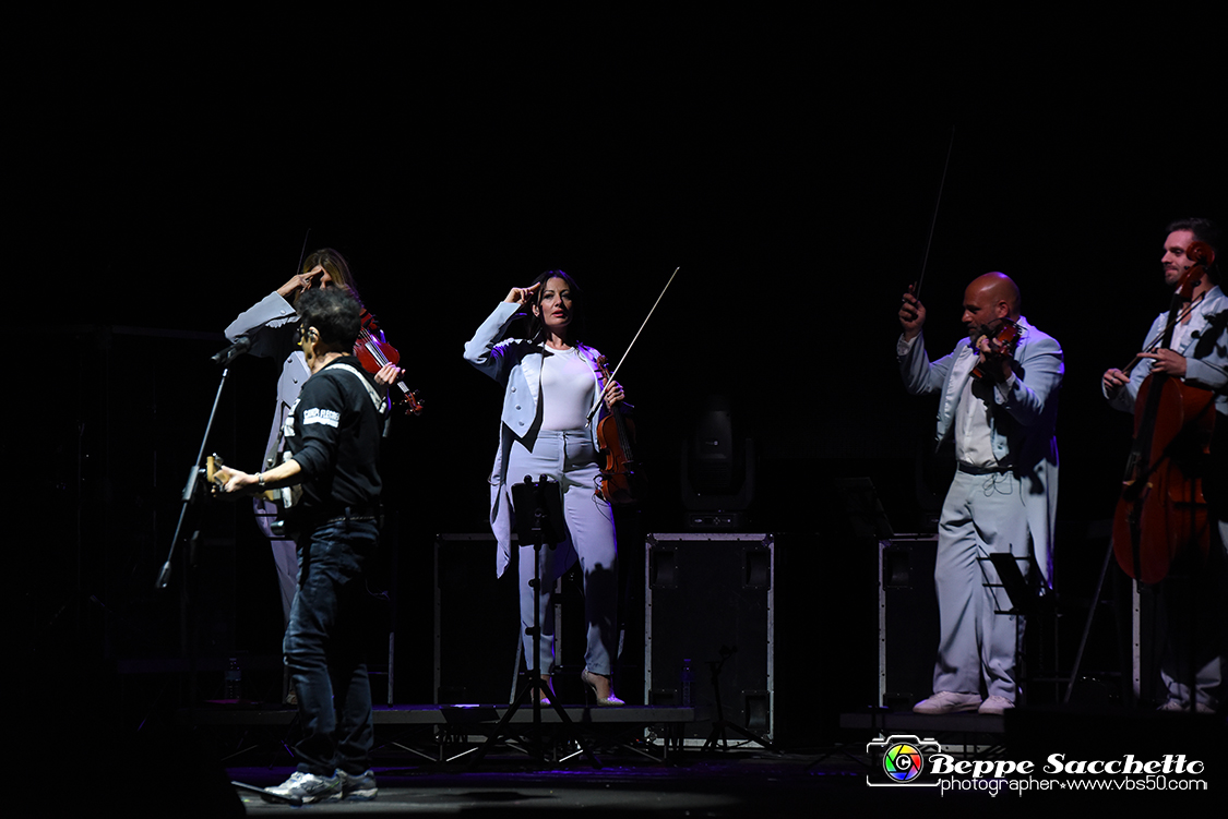 VBS_3946 - Concerto Edoardo Bennato - Peter Pan Rock 'n' Roll Tour.jpg